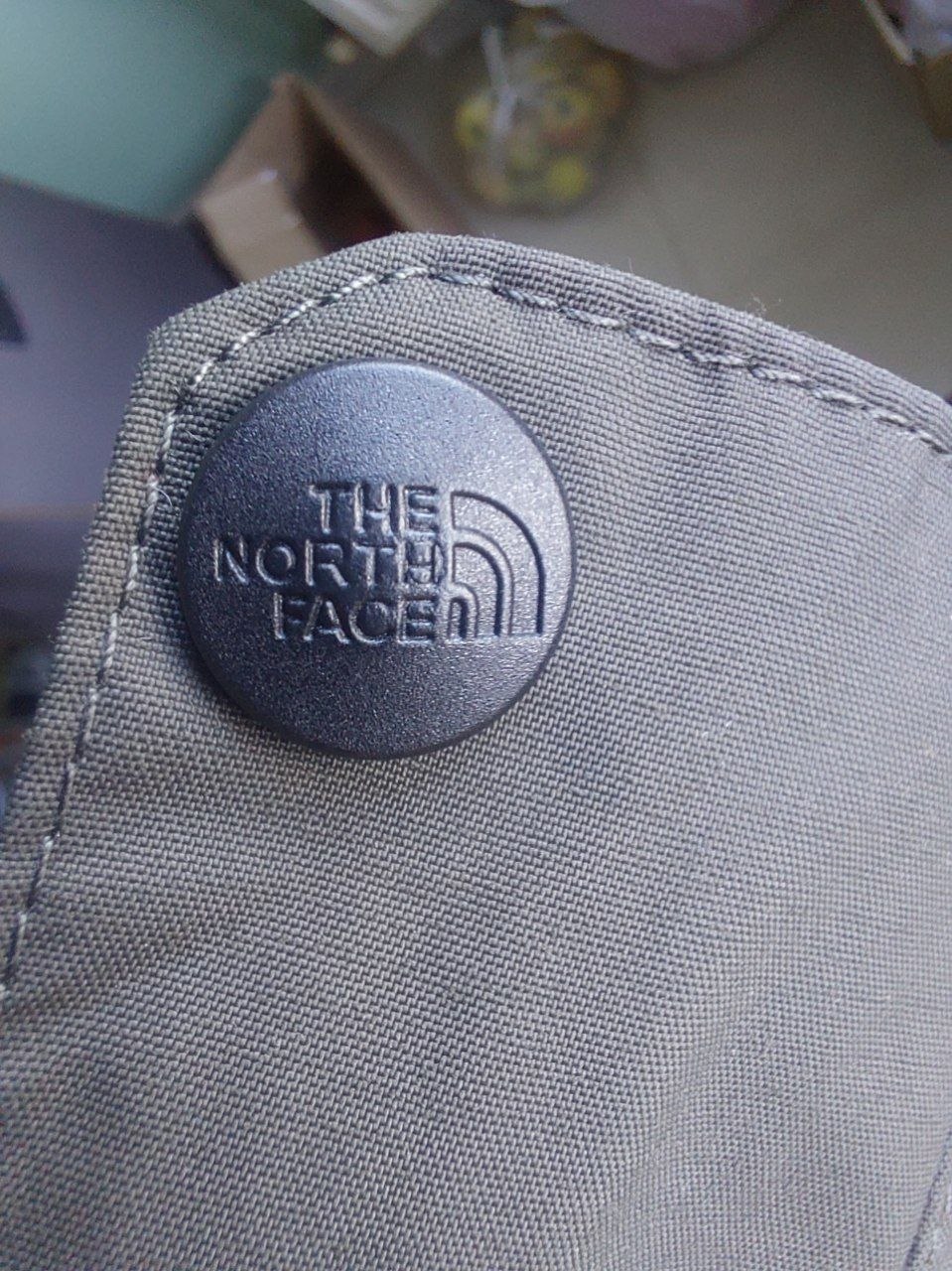 Куртка The North Face с мембраной Dry Vent, размер M