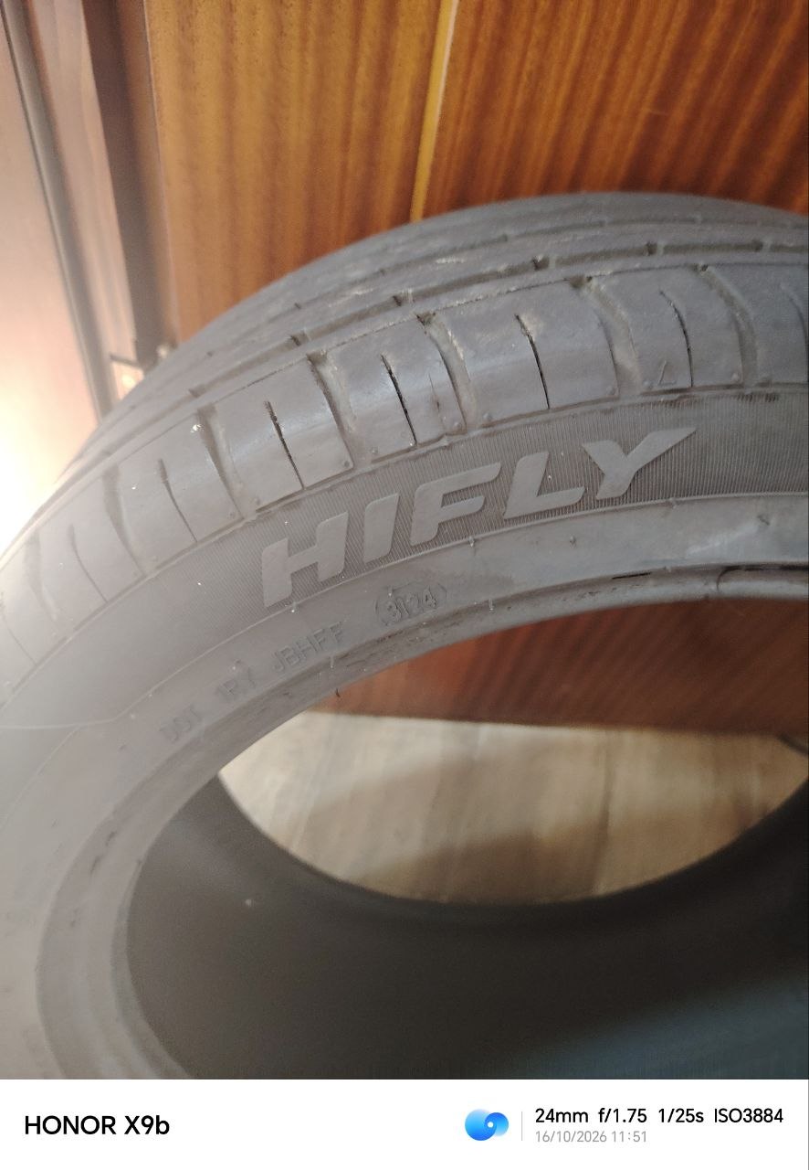 Всесезонные шины Hifly 235/45 R18, комплект