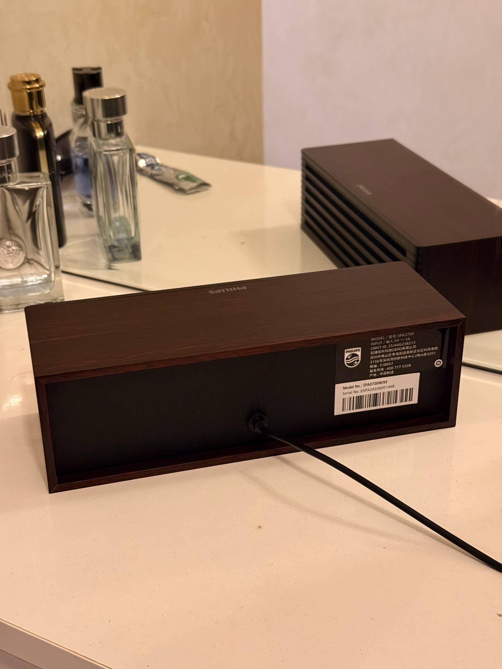 Bluetooth колонка Philips под дерево
