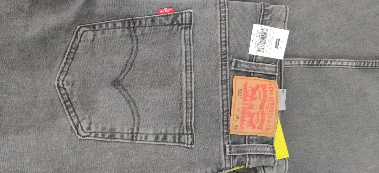 Джинсы Levi's 512 W38L32 новые