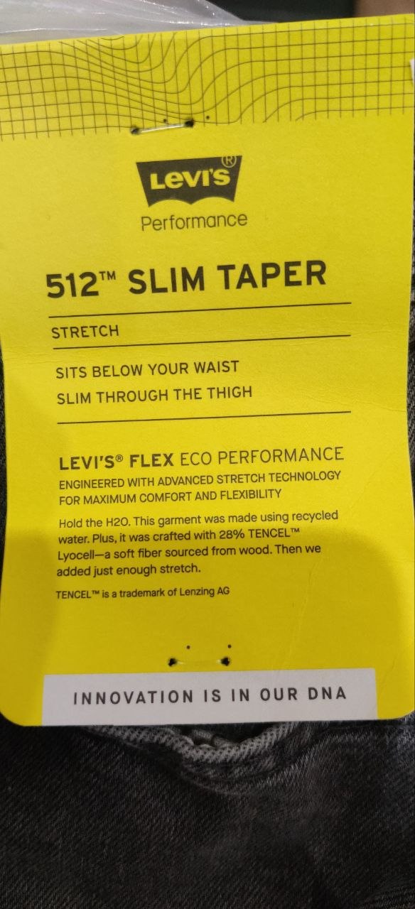 Джинсы Levi's 512 W38L32 новые