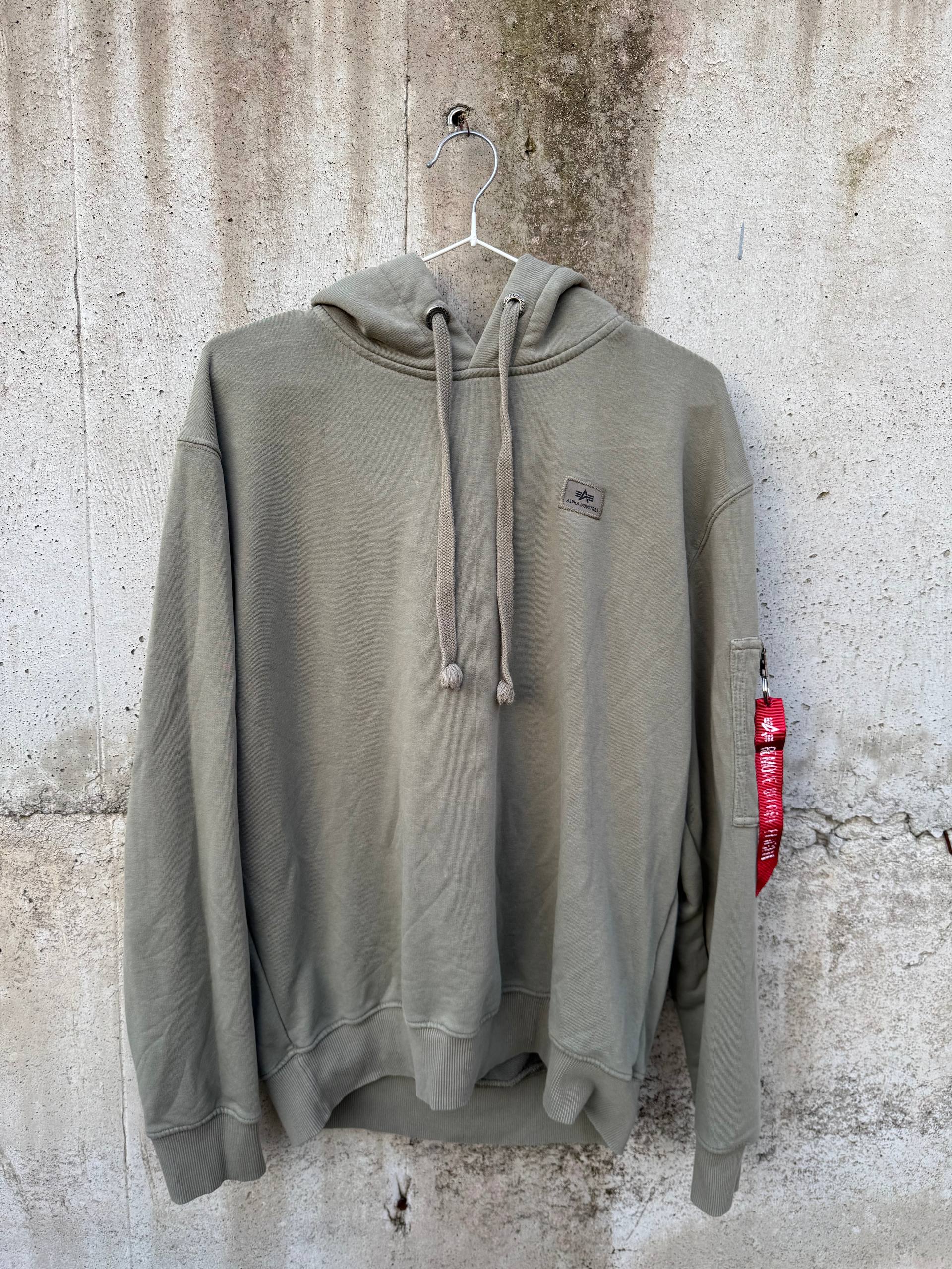 Худи Alpha Industries