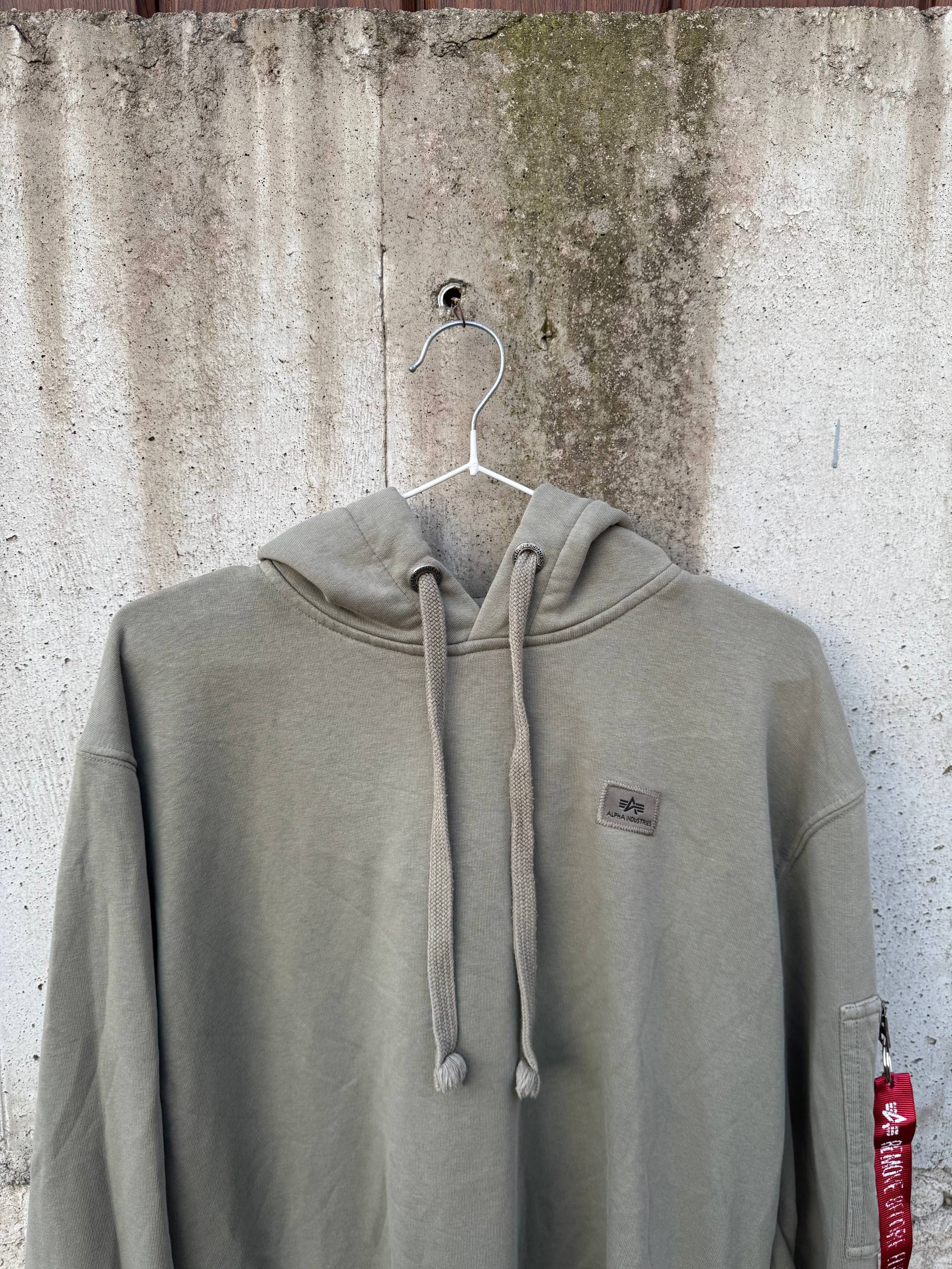 Худи Alpha Industries