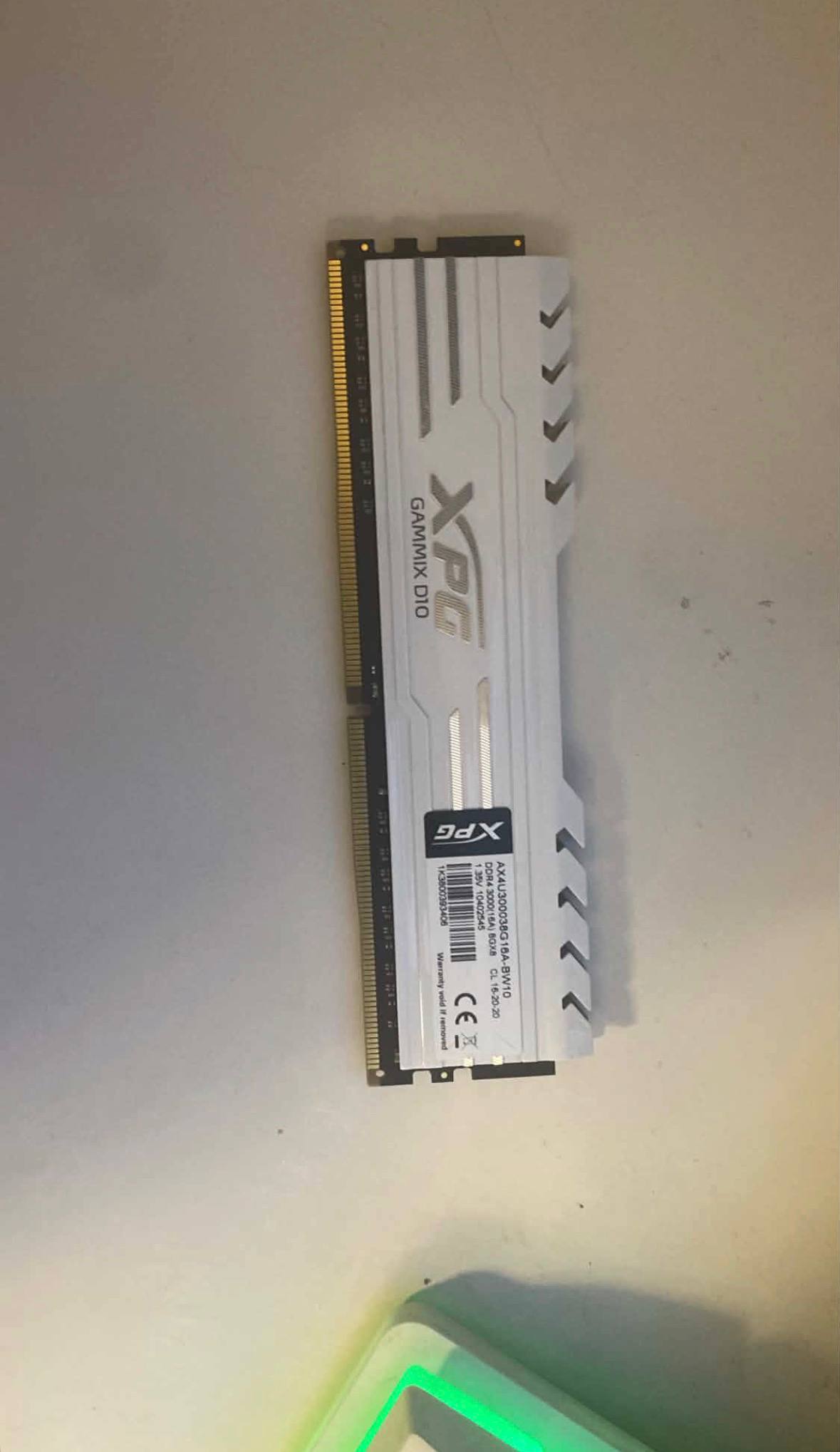 Оперативная память DDR4 8GB 3000MHz