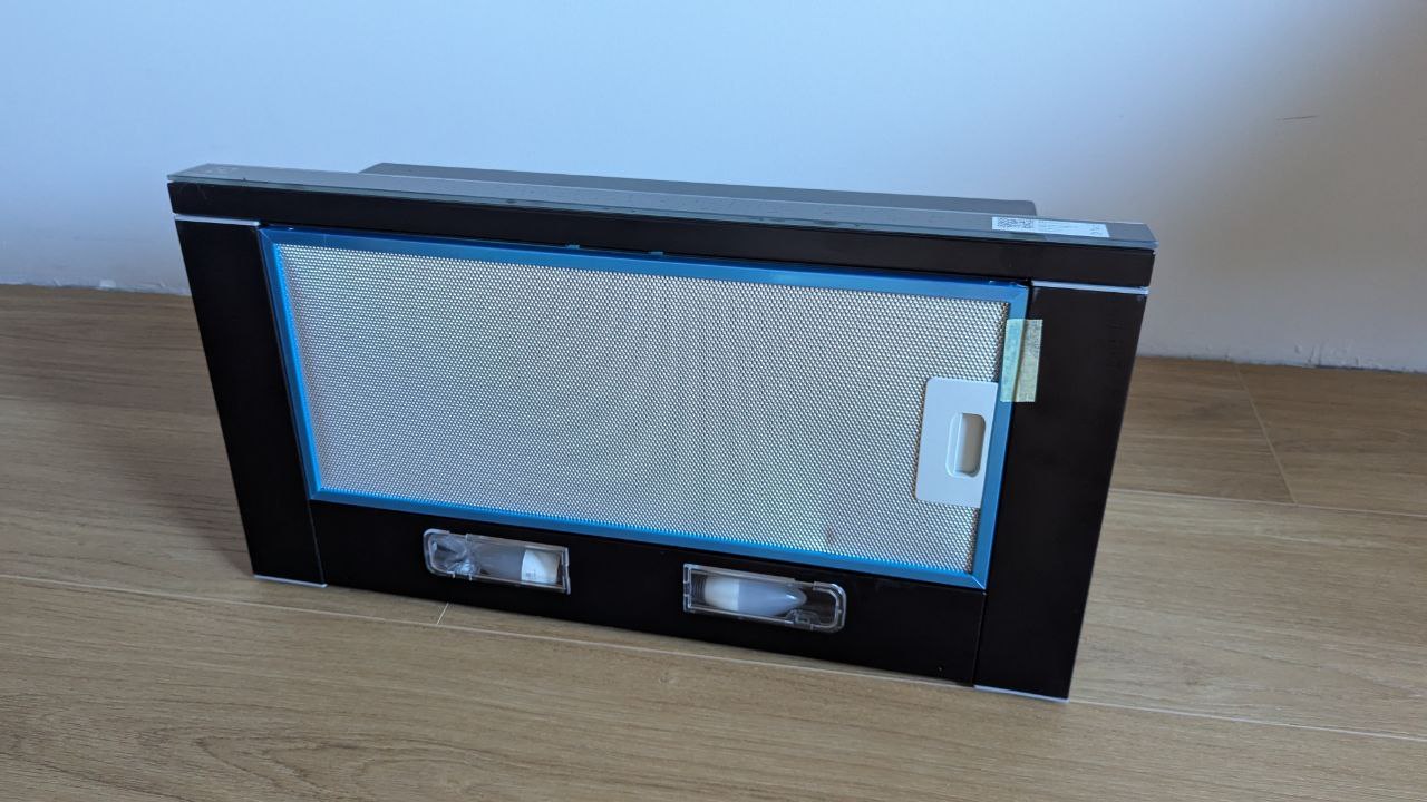 Телескопическая вытяжка Electrolux LFP326FB
