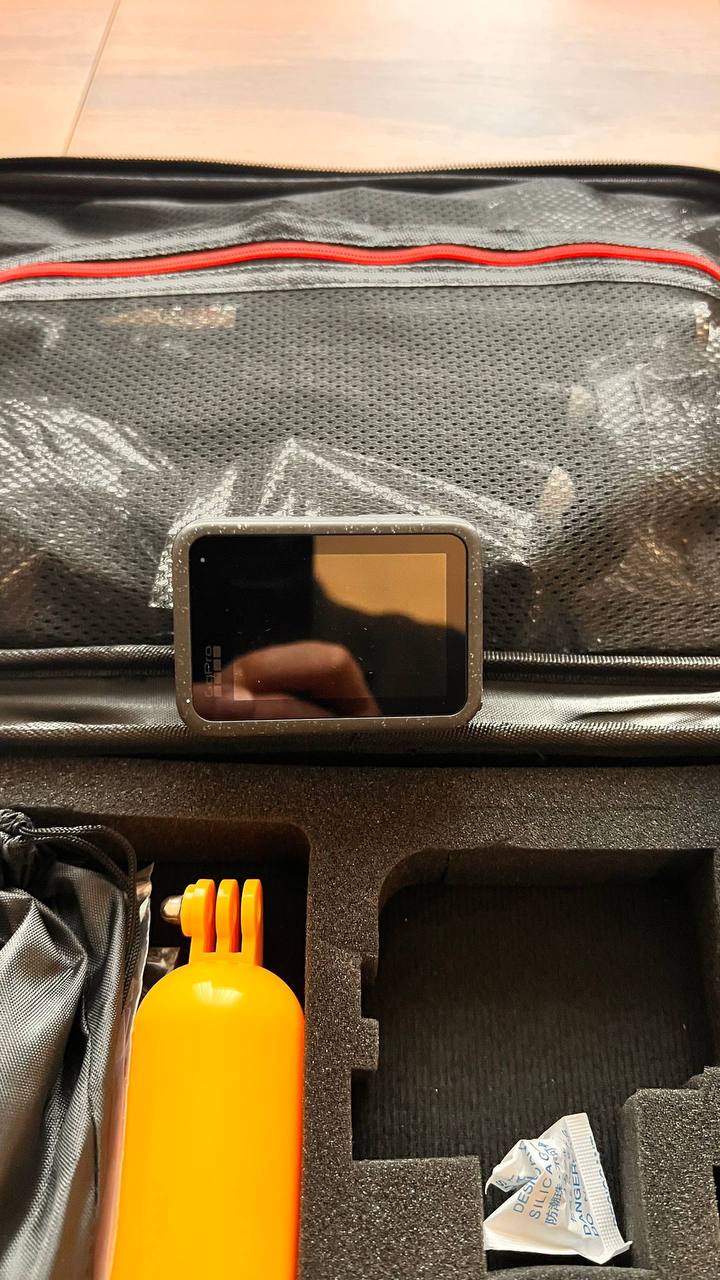 GoPro Hero 12 с картой памяти SanDisk Extreme Pro