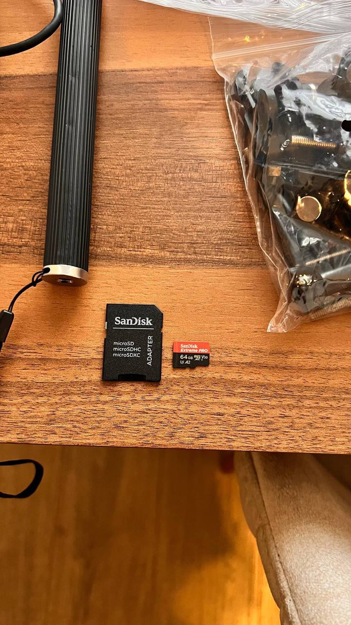 GoPro Hero 12 с картой памяти SanDisk Extreme Pro