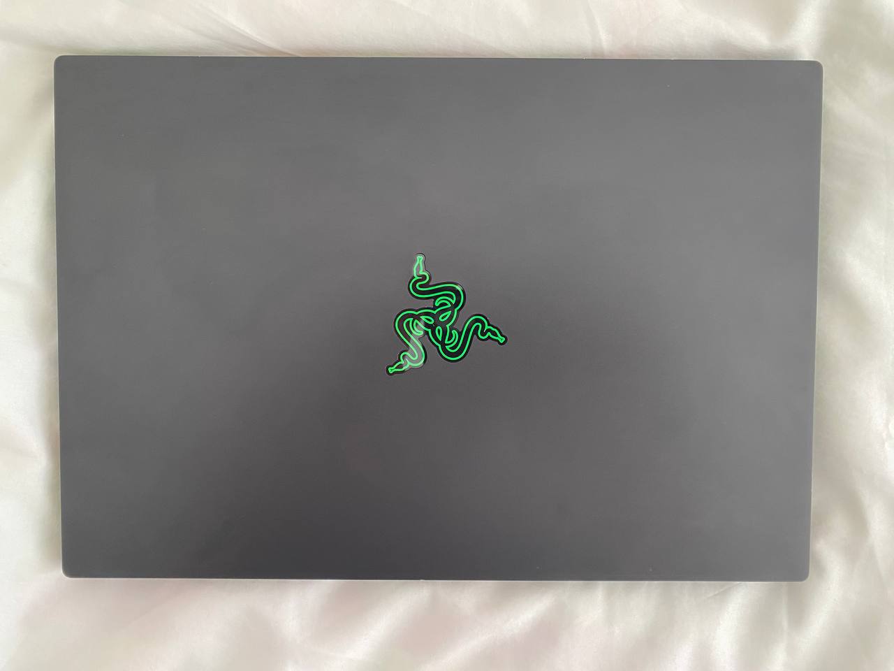 Игровой ноутбук Razer Blade 14 (Ryzen 9 5900HX, RTX 3070)