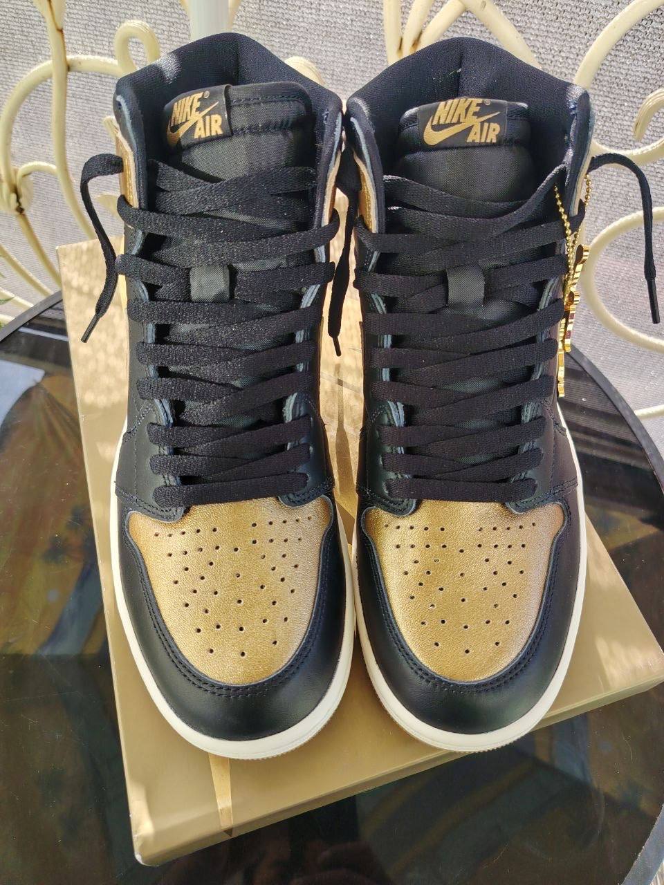Кроссовки Jordan 1 Mid Metallic Gold