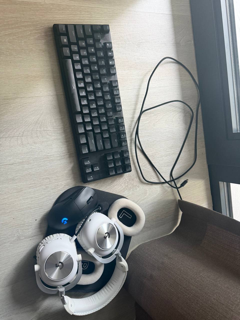 Logitech G Pro X 2 Lightspeed White беспроводная гарнитура