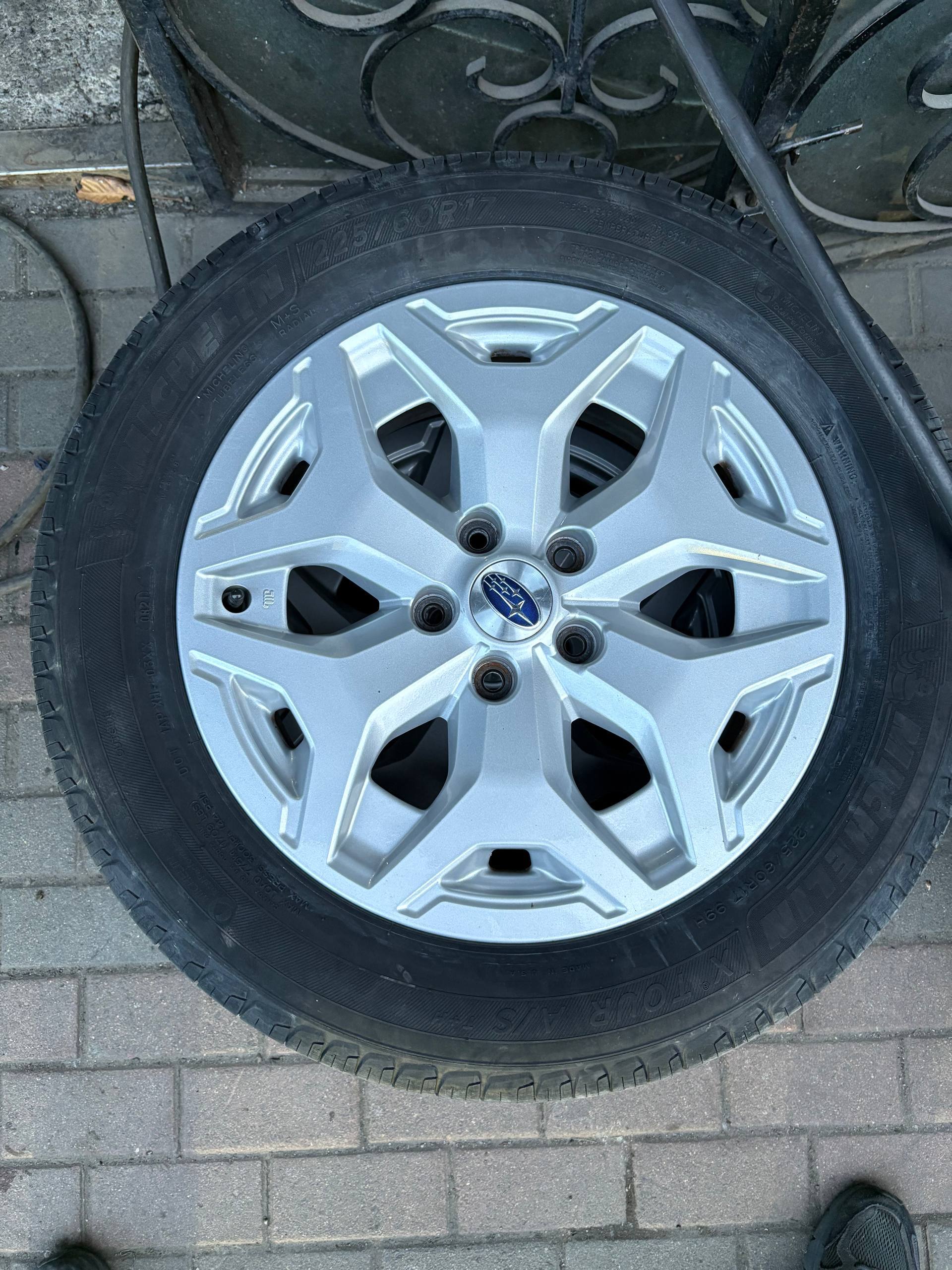 Литье Subaru оригинал 17” PCD 5х114.3 (4 шт.)