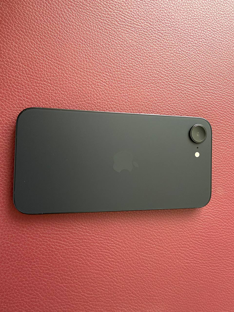 Apple iPhone 16e 256GB