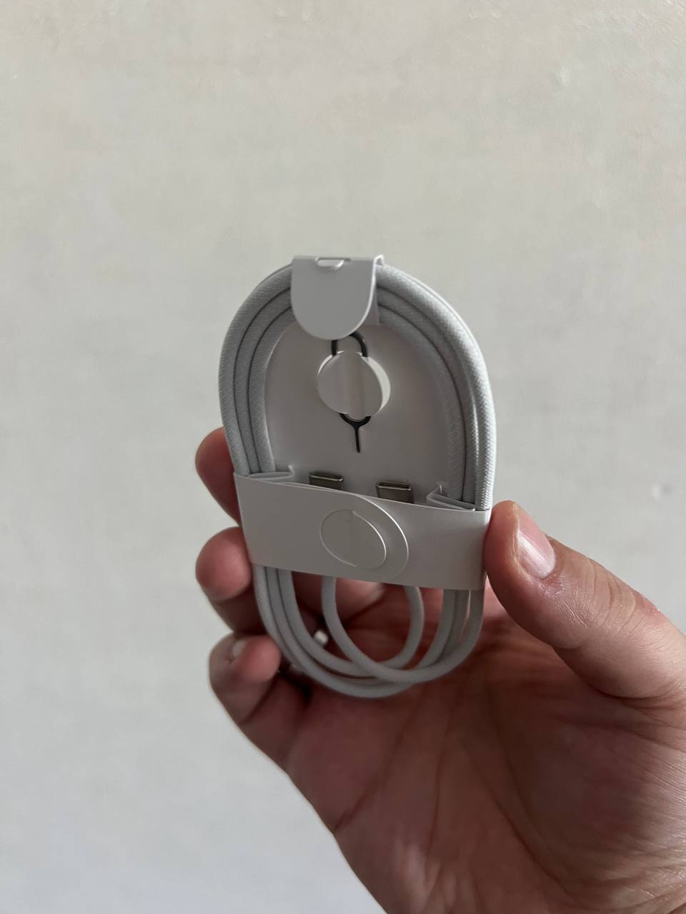 Оригинальный плетеный кабель Apple Type-C
