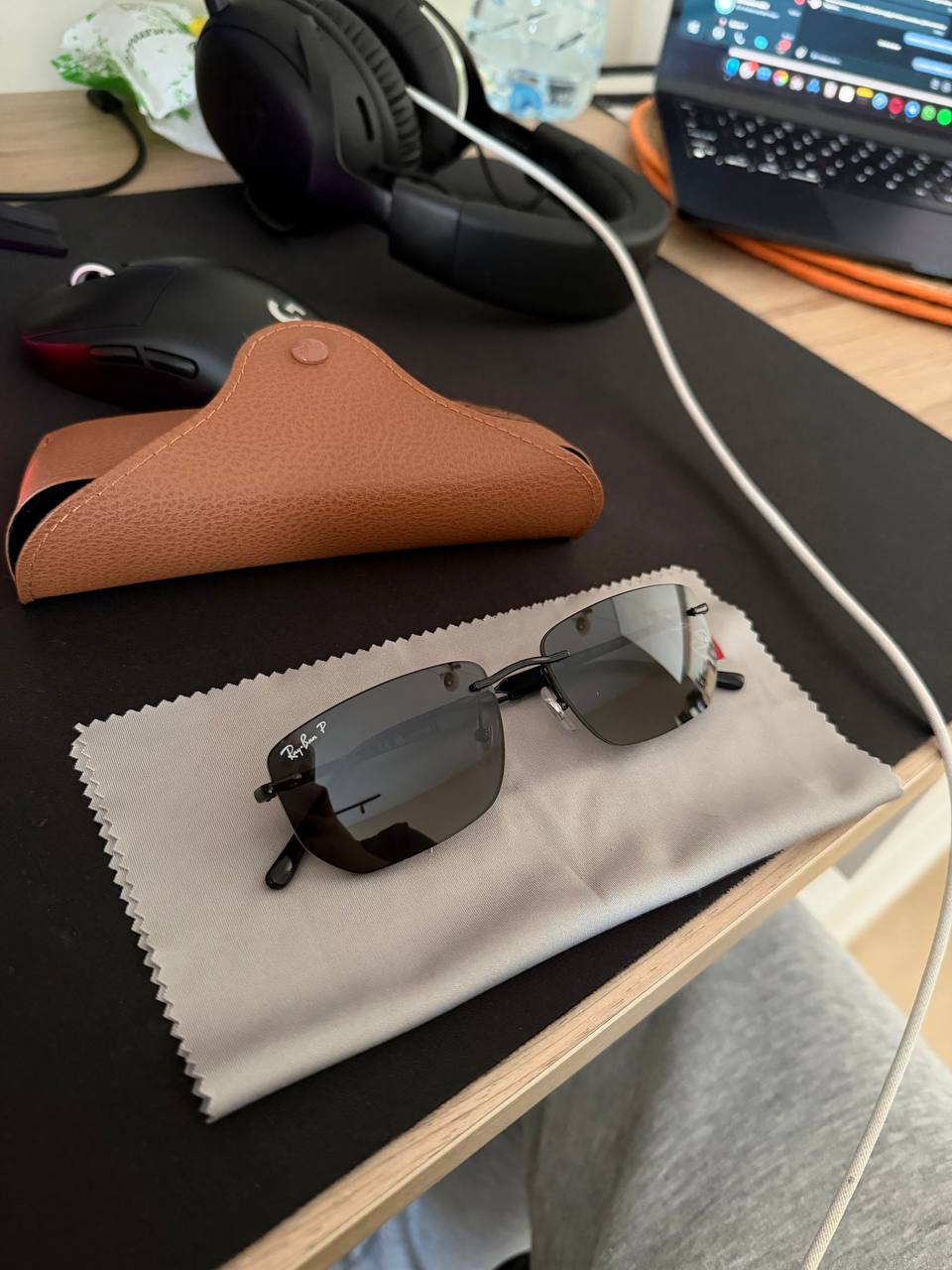 Солнцезащитные очки Ray-Ban