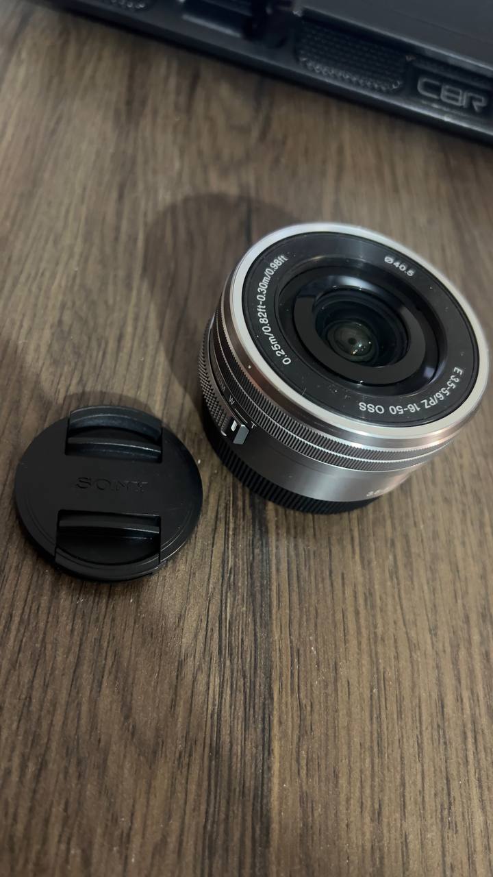 Объектив Sony 16-50mm f/3.5-5.6 OSS (от Sony ZV-E10)