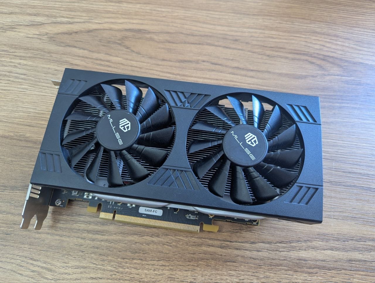 Видеокарта MLLSE AMD RX 580 8 ГБ
