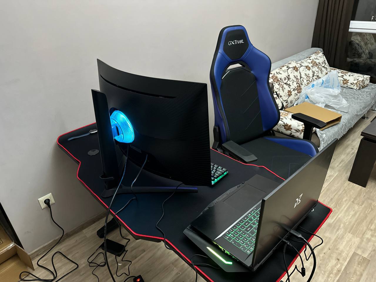 Монитор Samsung Odyssey G6 32"