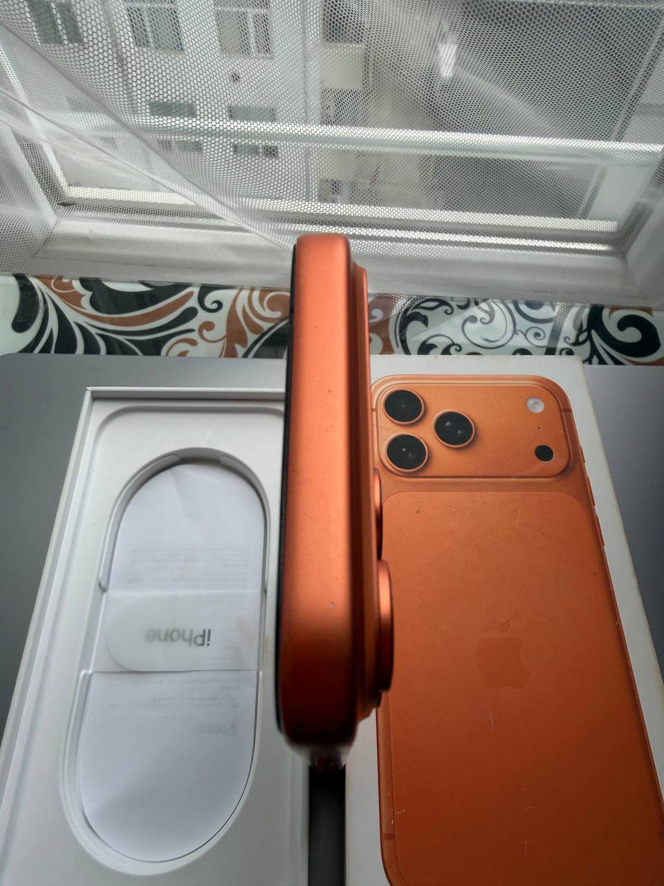 iPhone 17 Pro Max 256 ГБ оранжевый