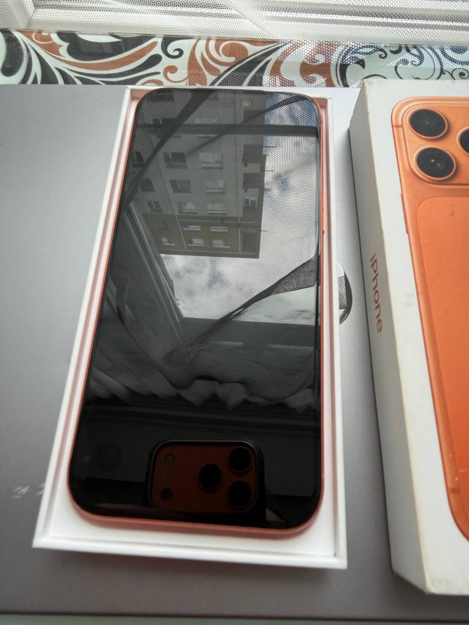 iPhone 17 Pro Max 256 ГБ оранжевый