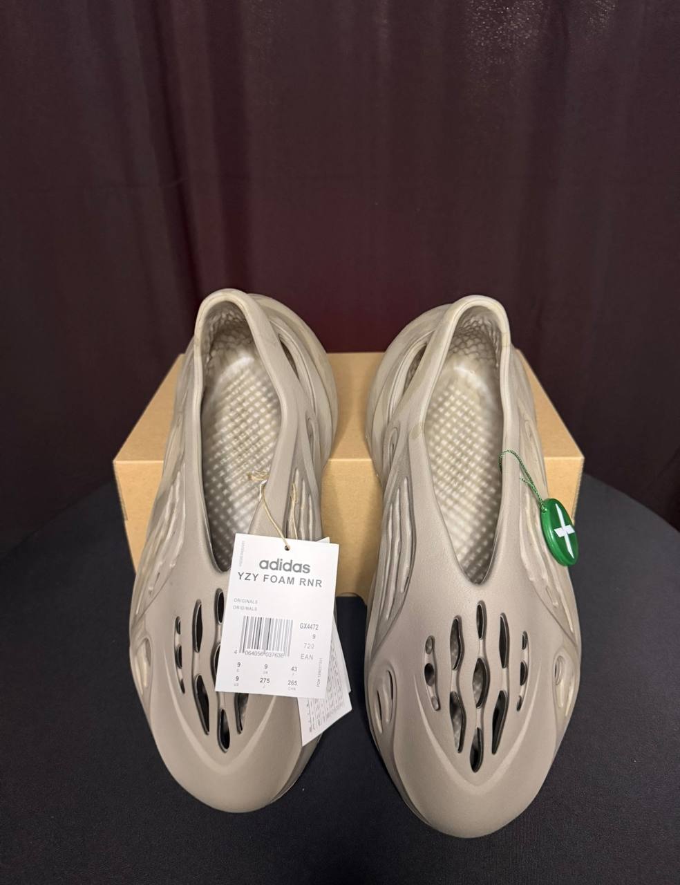 Adidas Yeezy Foam Runner Stone Sage, размер 9 US (43 EU)