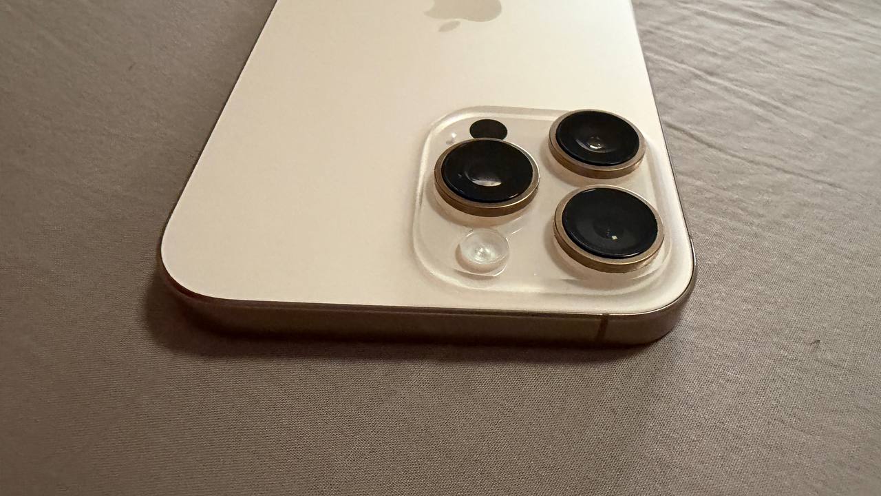 iPhone 16 Pro Max 256 GB, Desert Titanium
