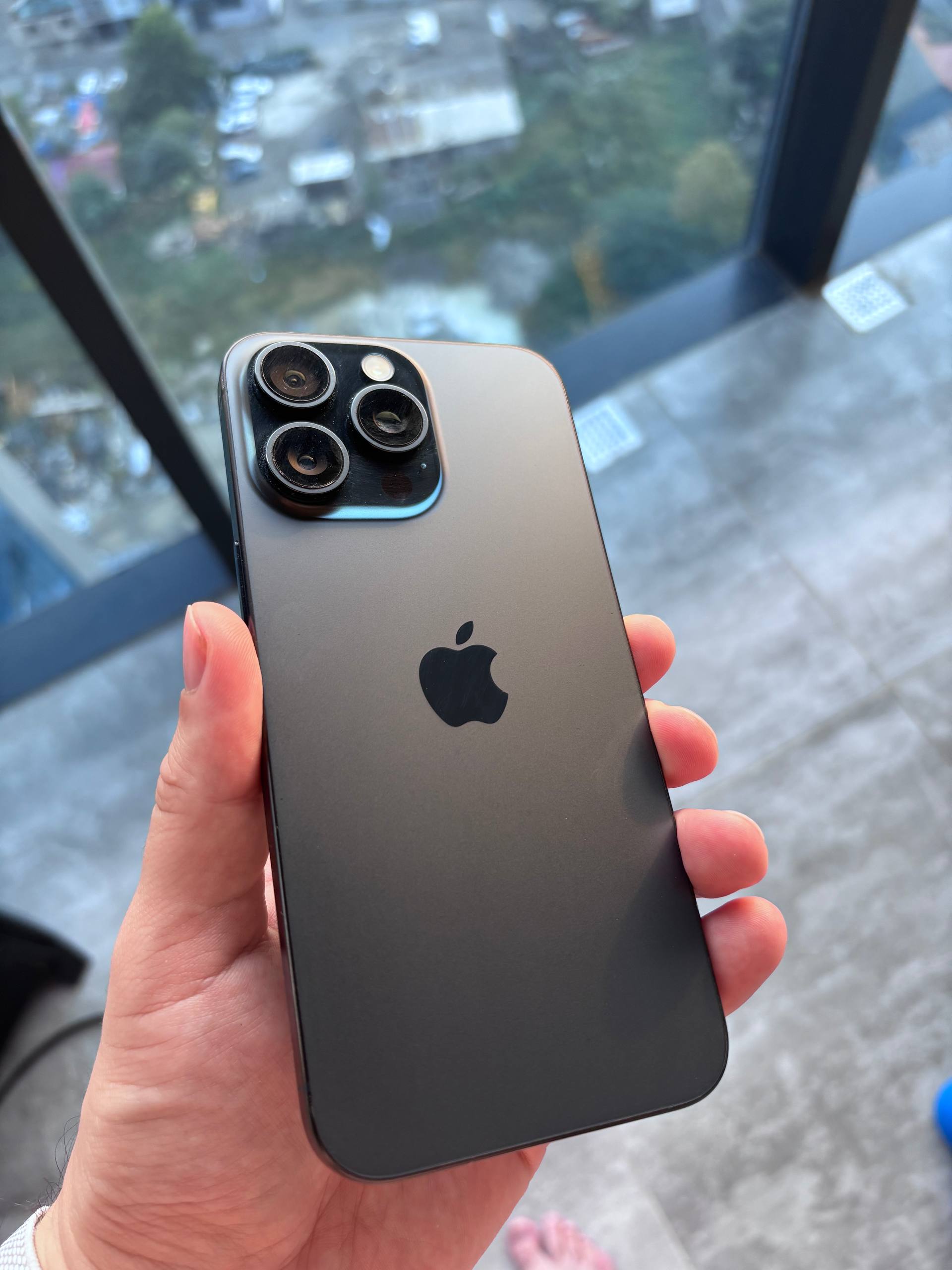 iPhone 15 Pro Max 512 ГБ