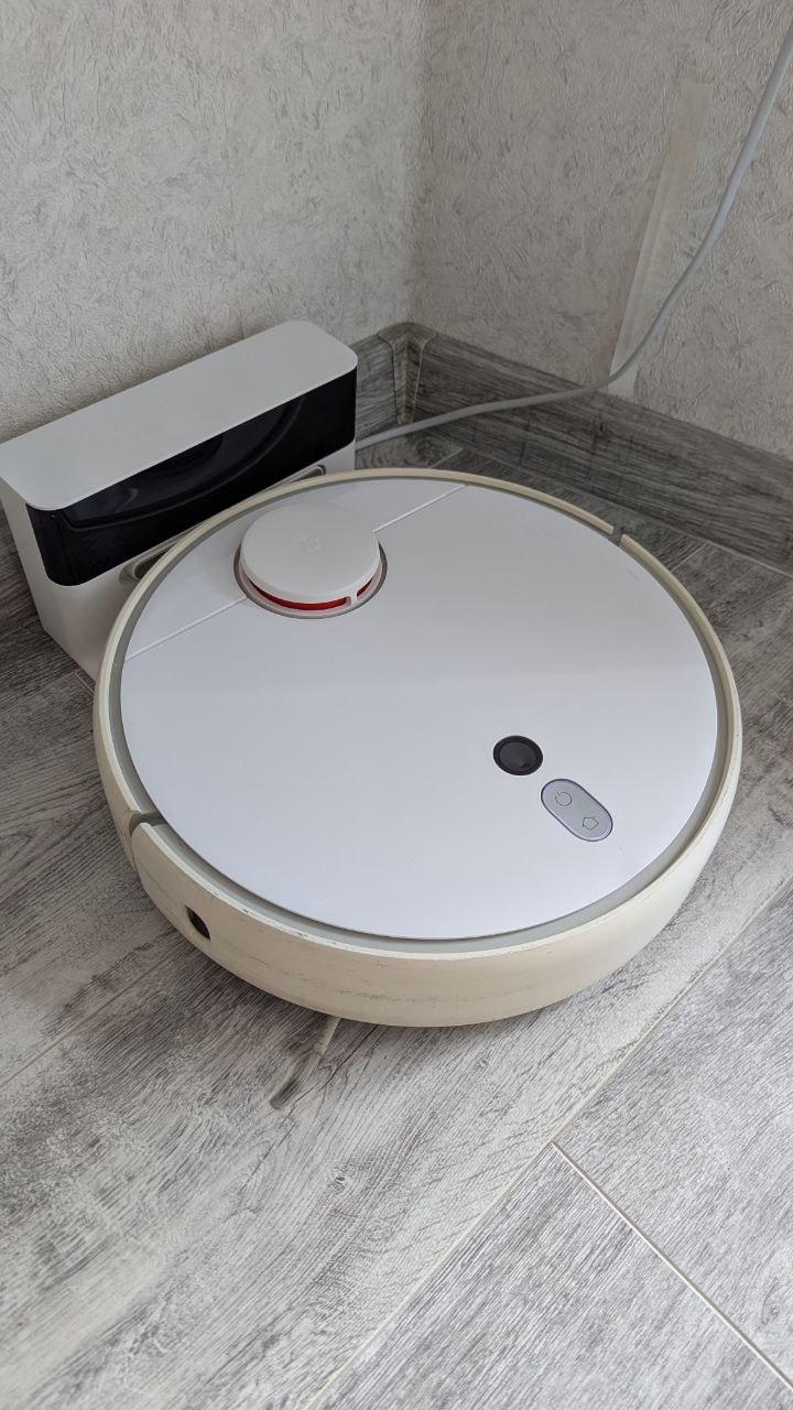 Робот-пылесос Xiaomi