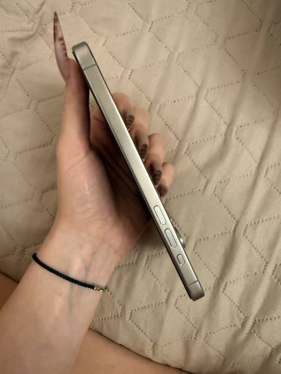 iPhone 15 Pro Max 1 ТБ Natural Titanium
