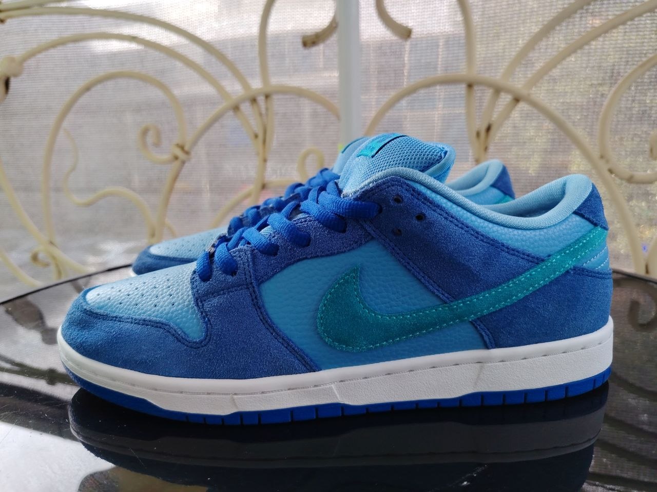 Nike SB Dunk Blue Raspberry