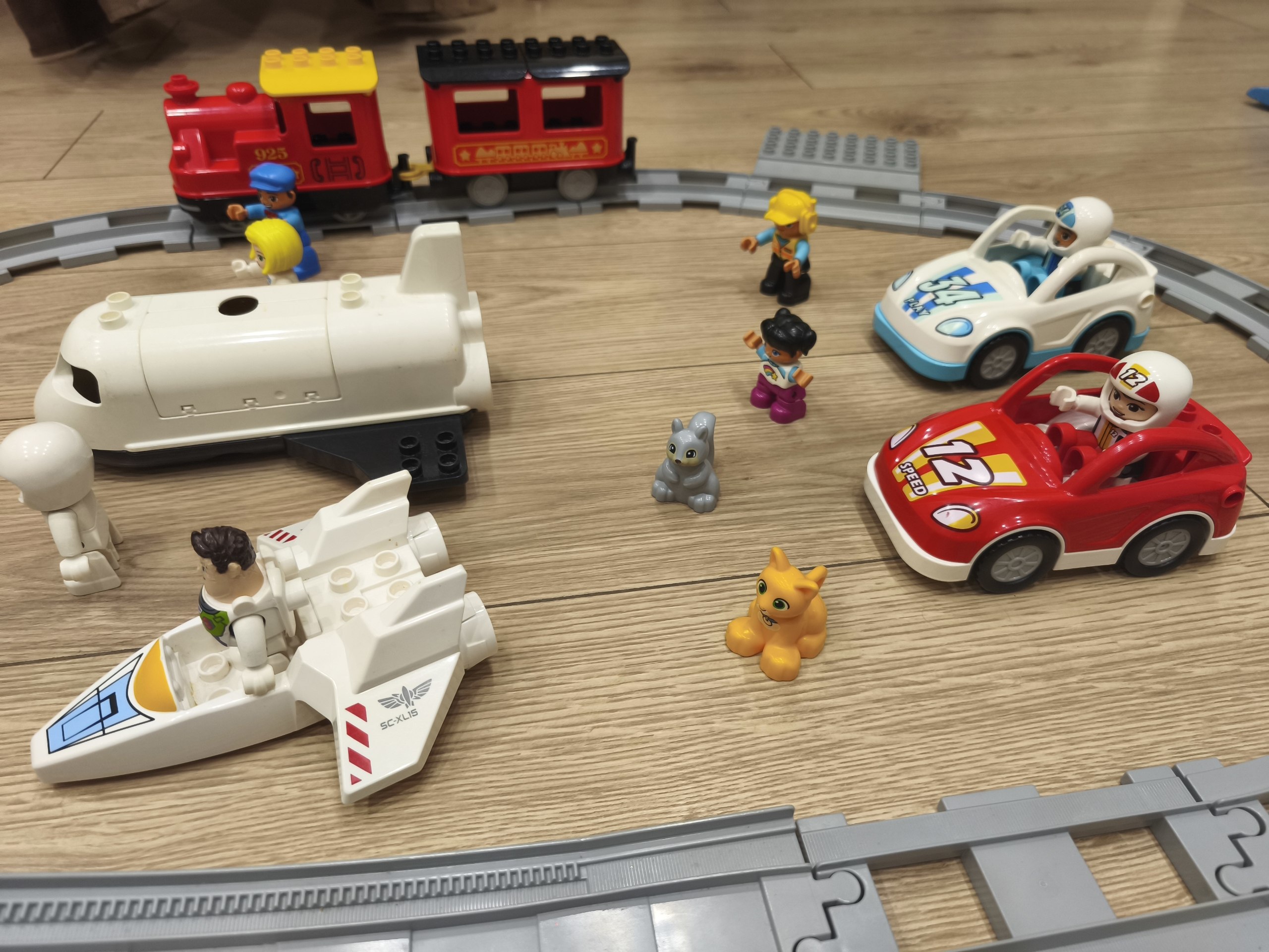 Набор Lego Duplo железная дорога + мост + дополнительные рельсы