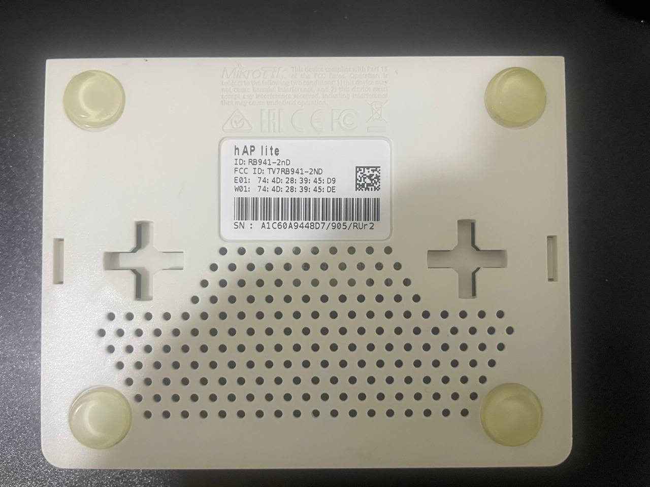 Роутер MikroTik hAP lite (RB941-2nD)