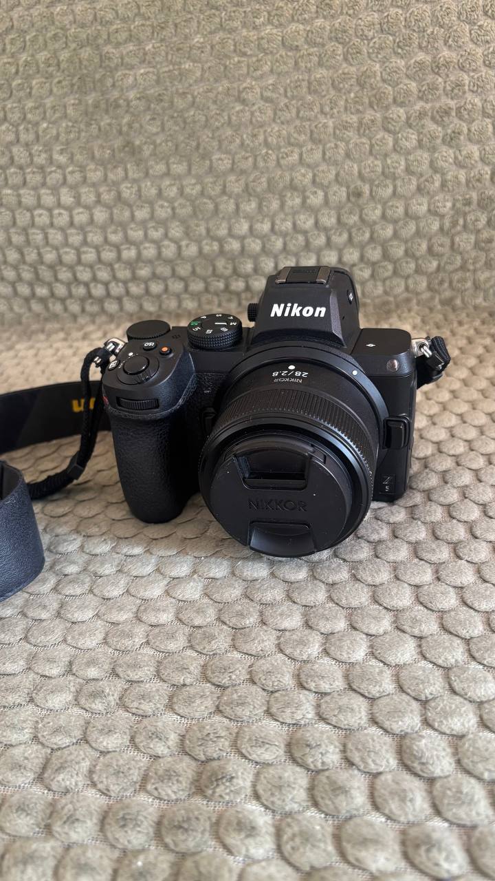 Nikon Z5 (Full Frame) + Nikkor 28mm f2.8