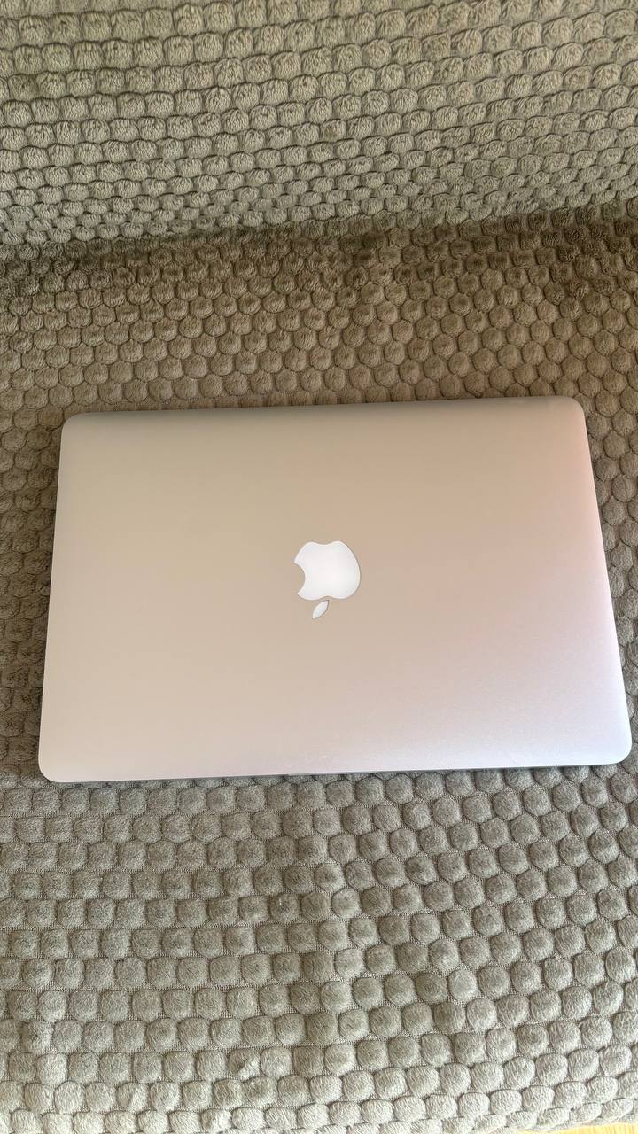 MacBook Pro Retina 13″ (Early 2015)