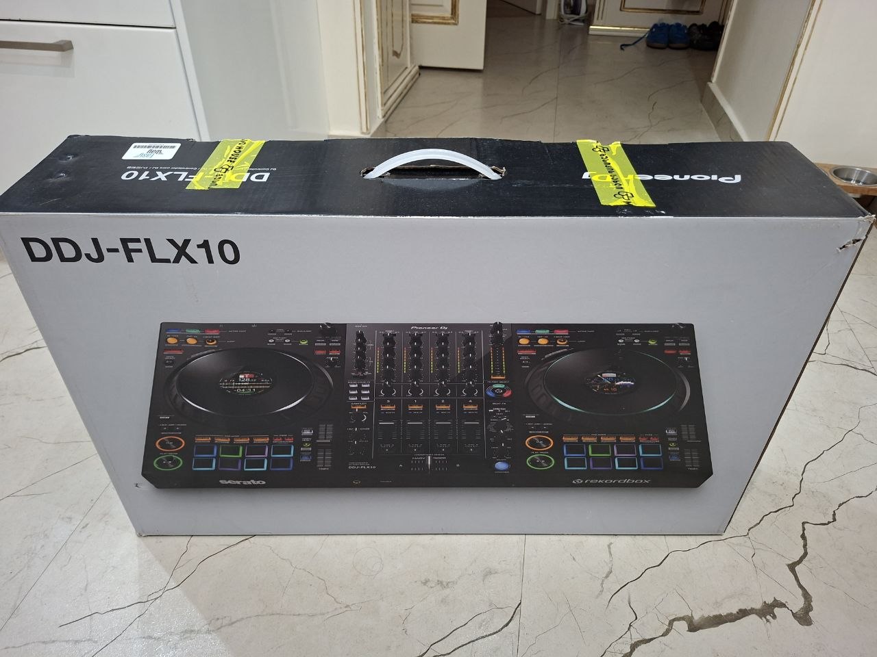 DJ-контроллер Pioneer DJ DDJ-FLX10