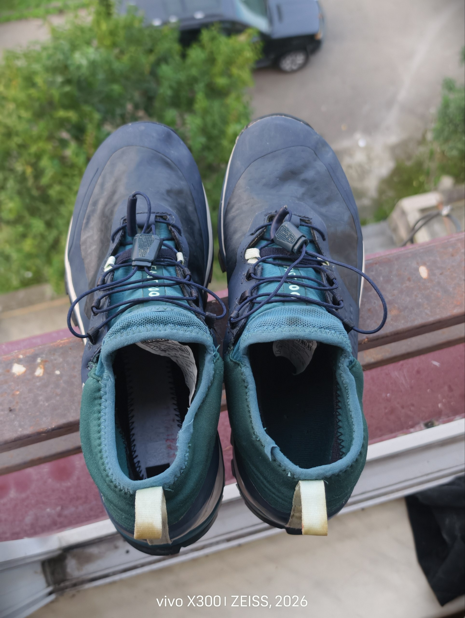 Трекинговые ботинки Quechua Fast Hiking 500 с мембраной, размер 40