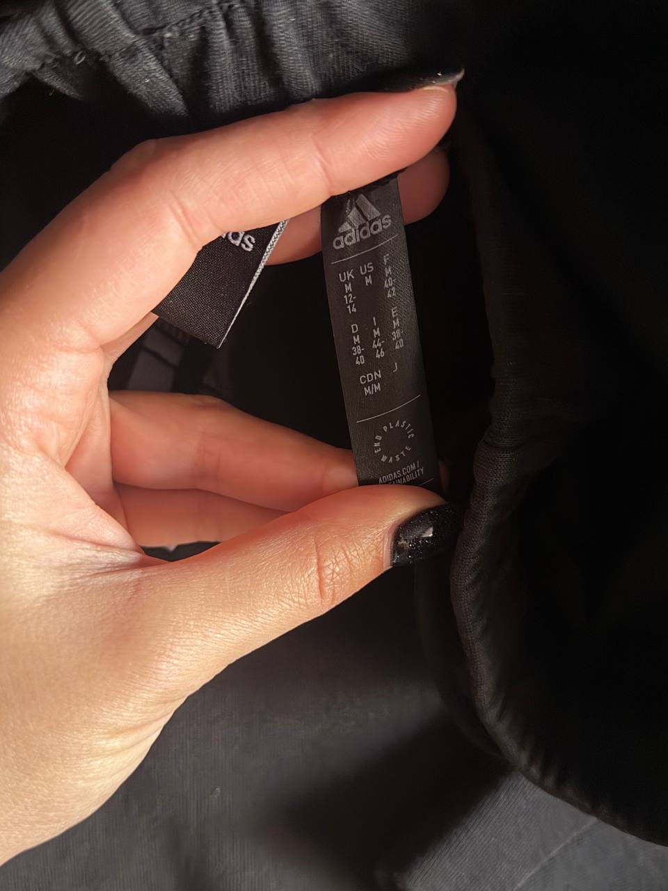 Оригинальный костюм Adidas (верх S, низ M)