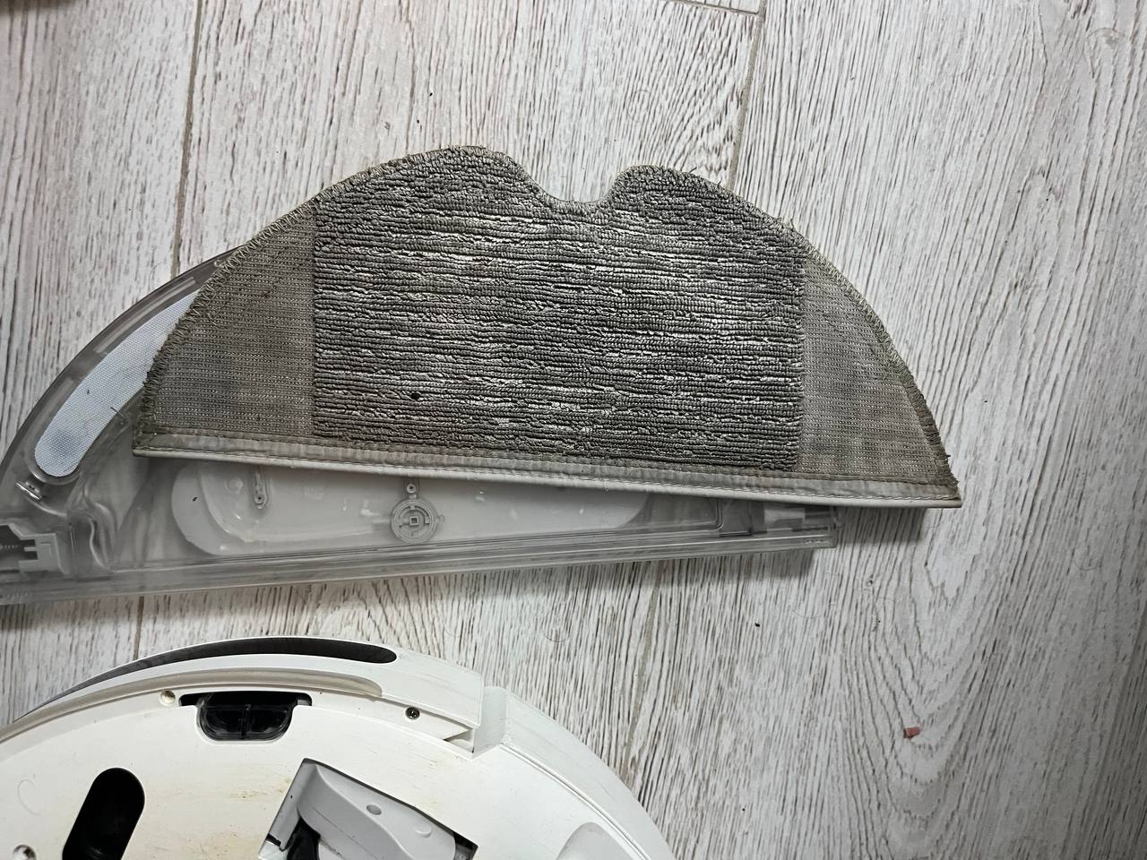 Xiaomi Mi Robot Vacuum-Mop 1C