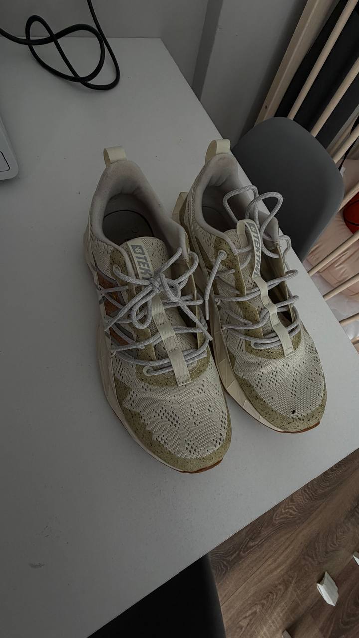 Кроссовки New Balance на 44.5 размер