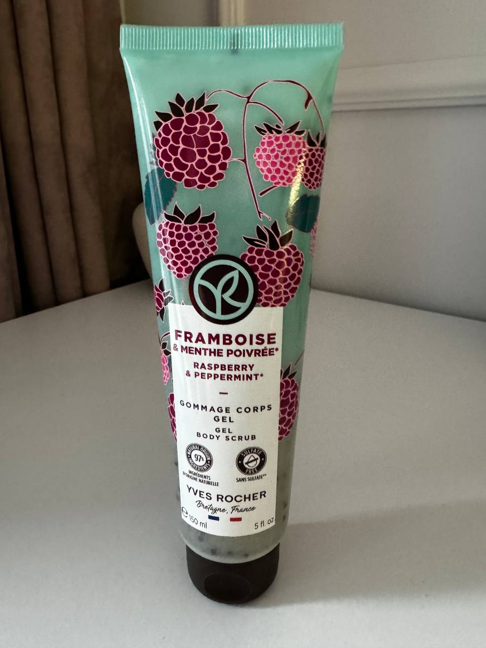Скраб для тела Yves Rocher Raspberry & Peppermint 150 мл