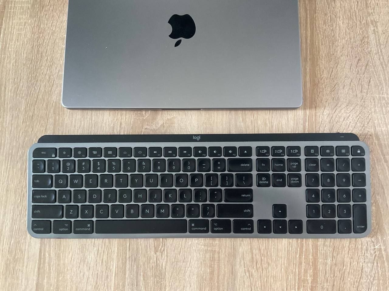 Logitech MX Keys for Mac