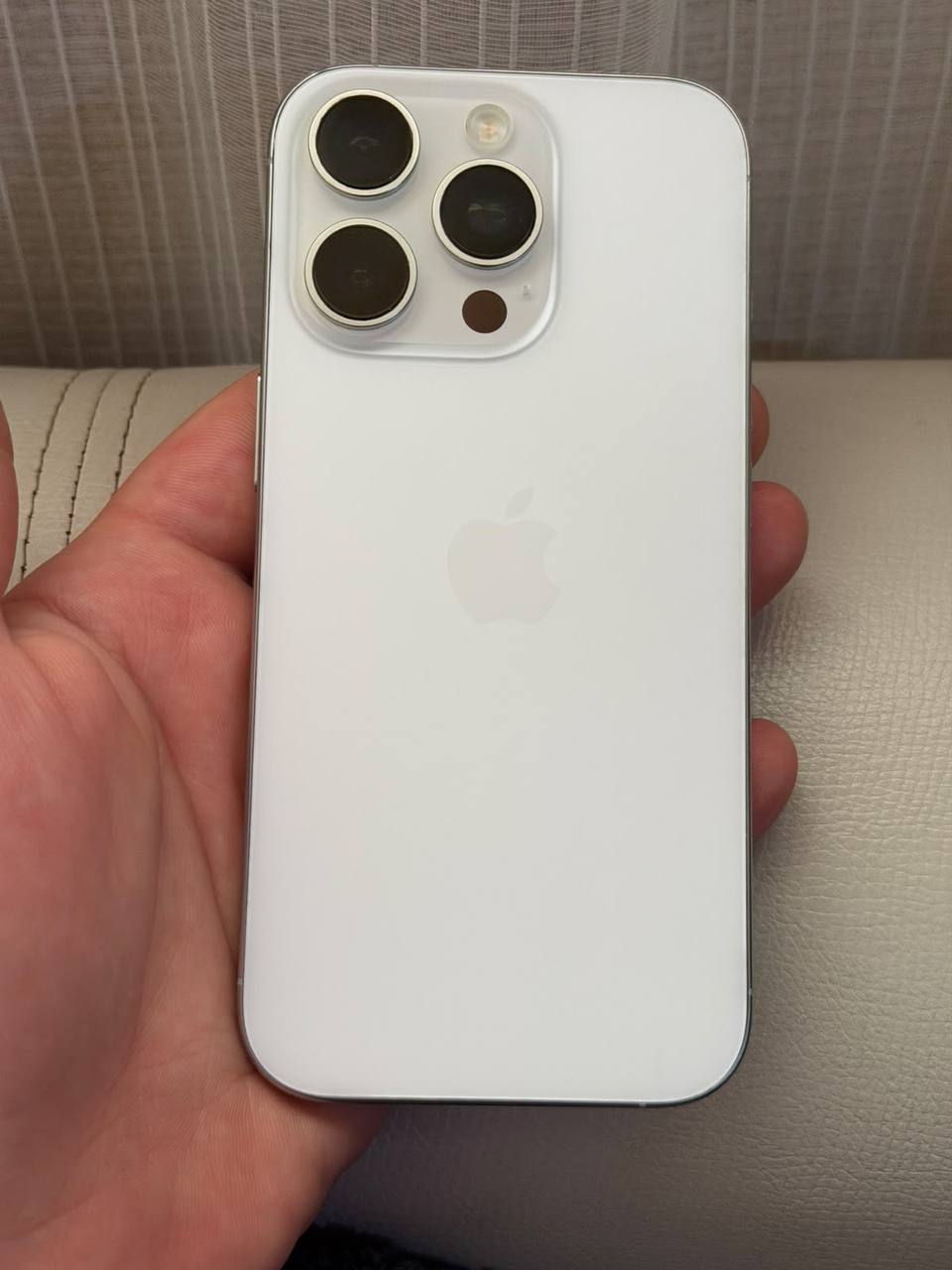 iPhone 16 Pro 128GB eSIM