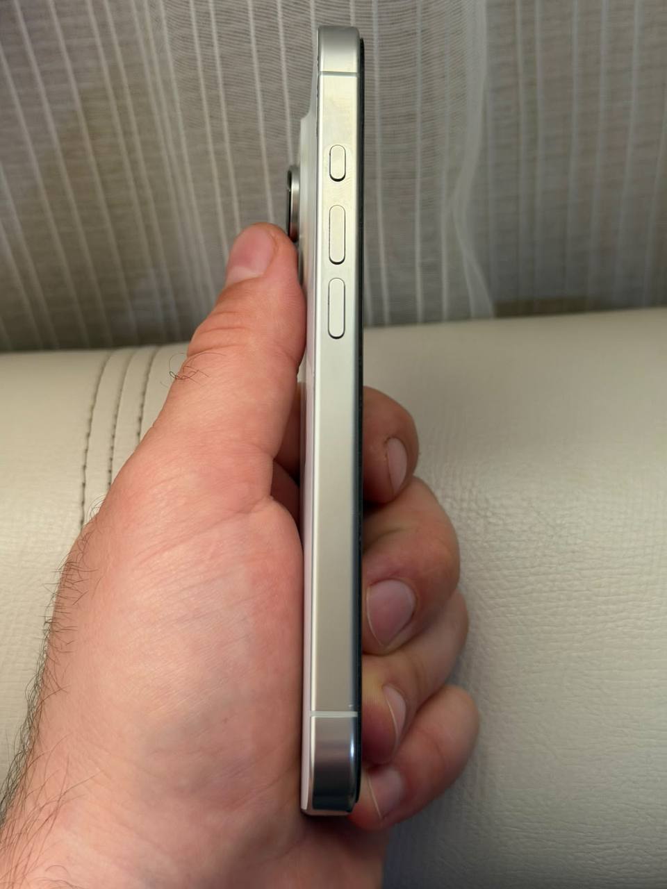 iPhone 16 Pro 128GB eSIM