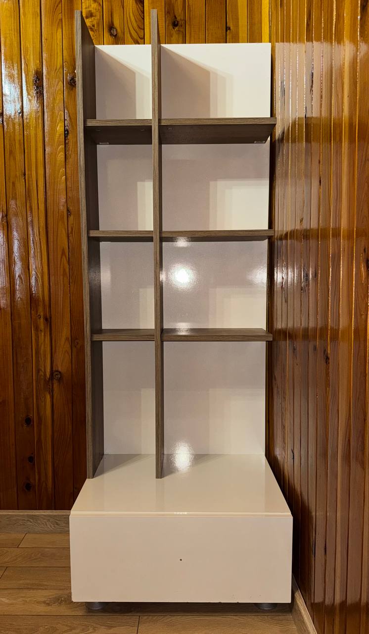 Стеллаж с тумбой из MDF