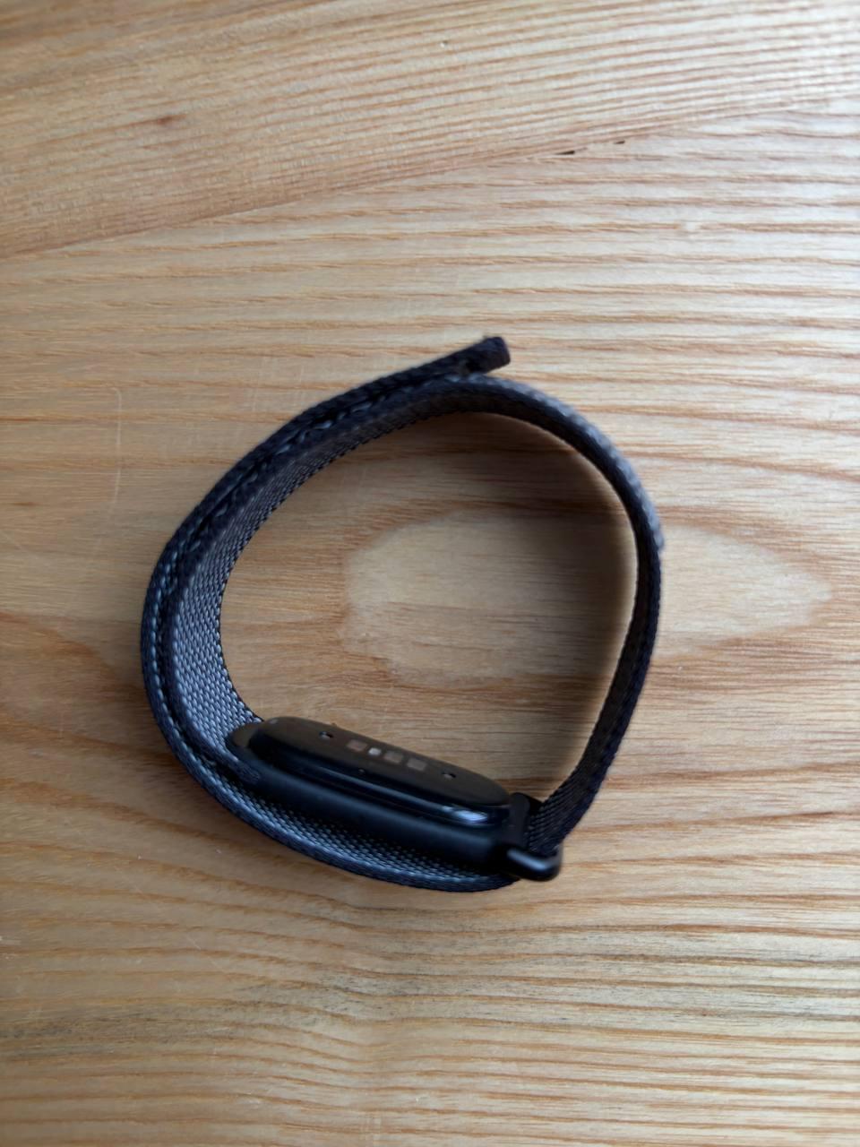 Фитнес-трекер Google Fitbit Air Obsidian