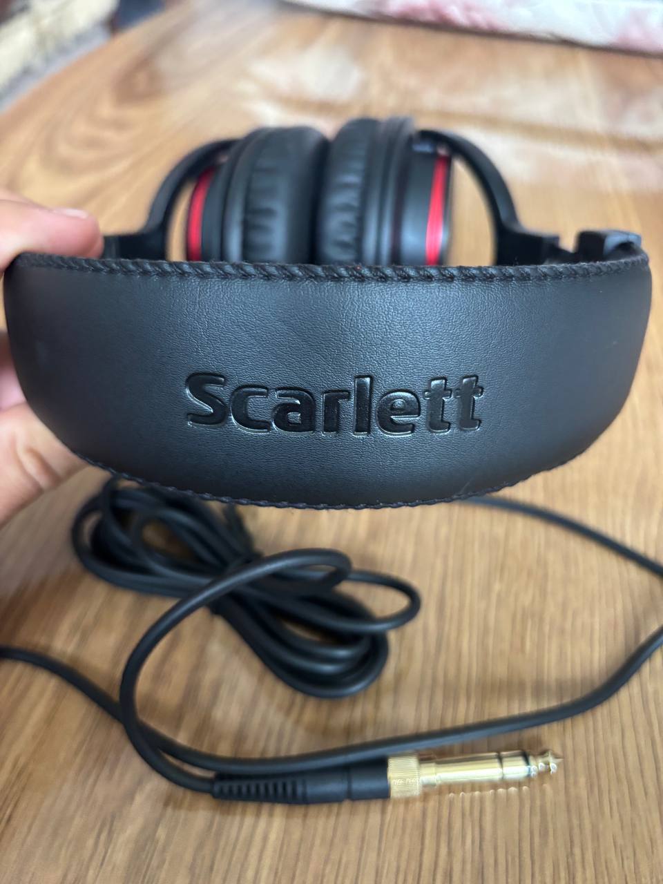 Оригинальные наушники Scarlett