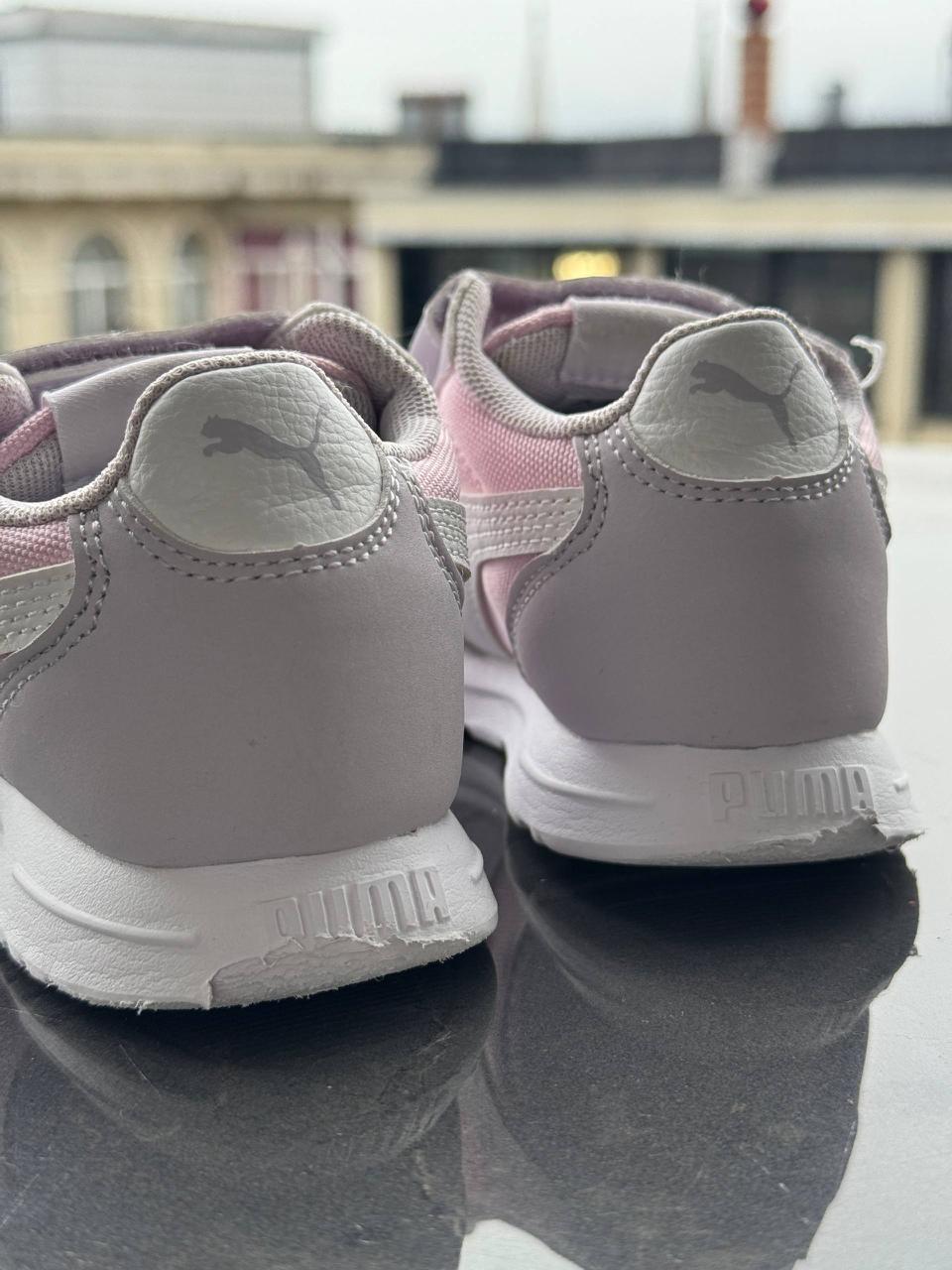 Детские кроссовки Puma, размер 28.5
