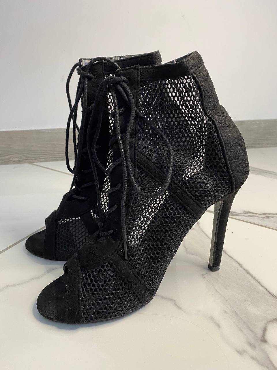 Туфли на каблуке (heels) 38 размер