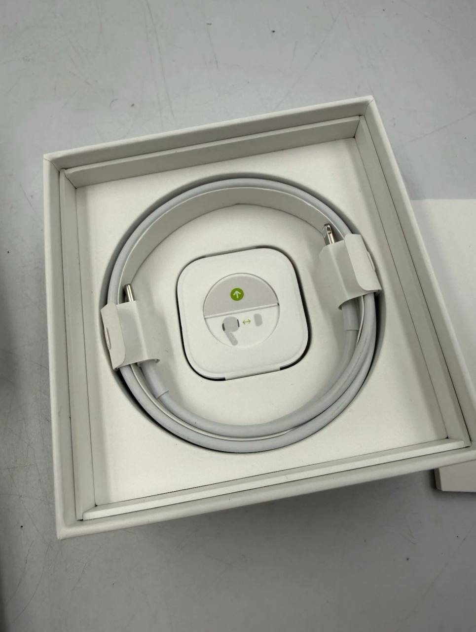 Apple AirPods Pro 2