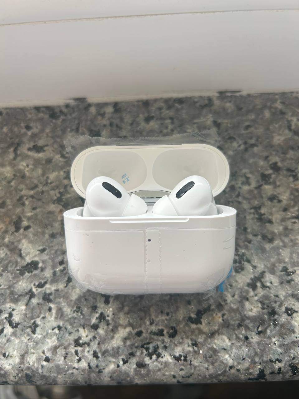Реплика AirPods