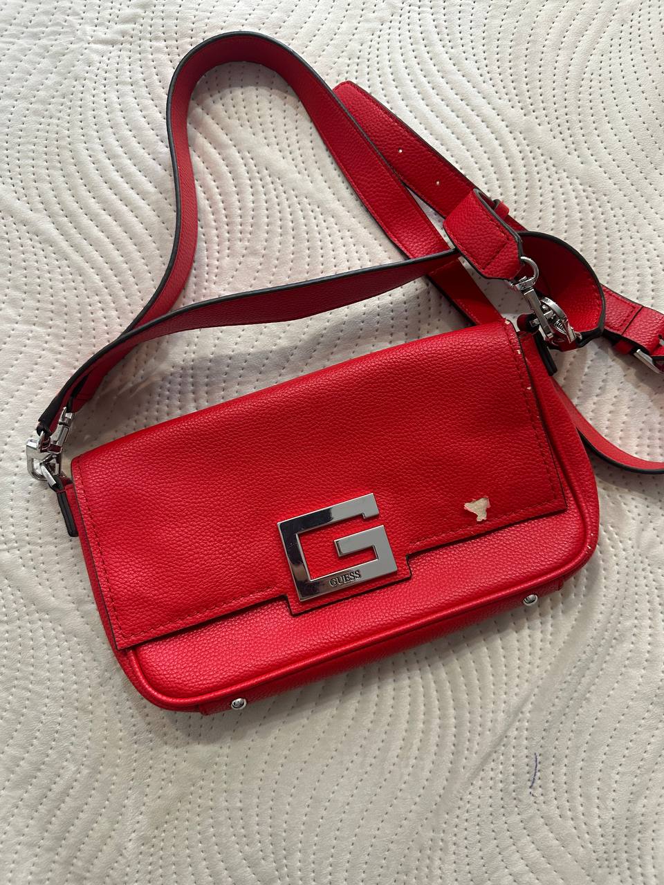 Сумка Guess